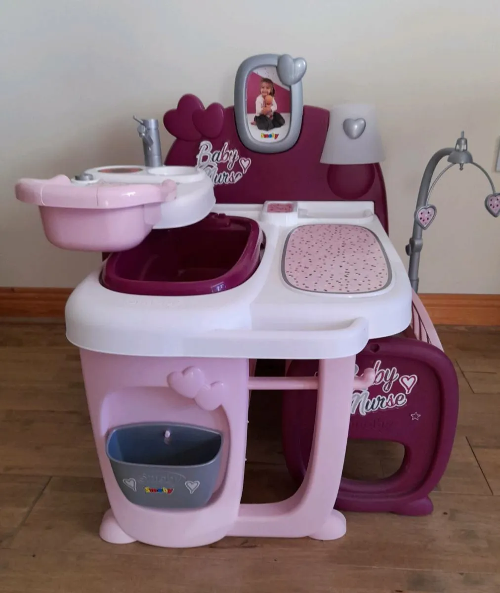 Smoby Baby Doll Nurse Play Centre - Image 1