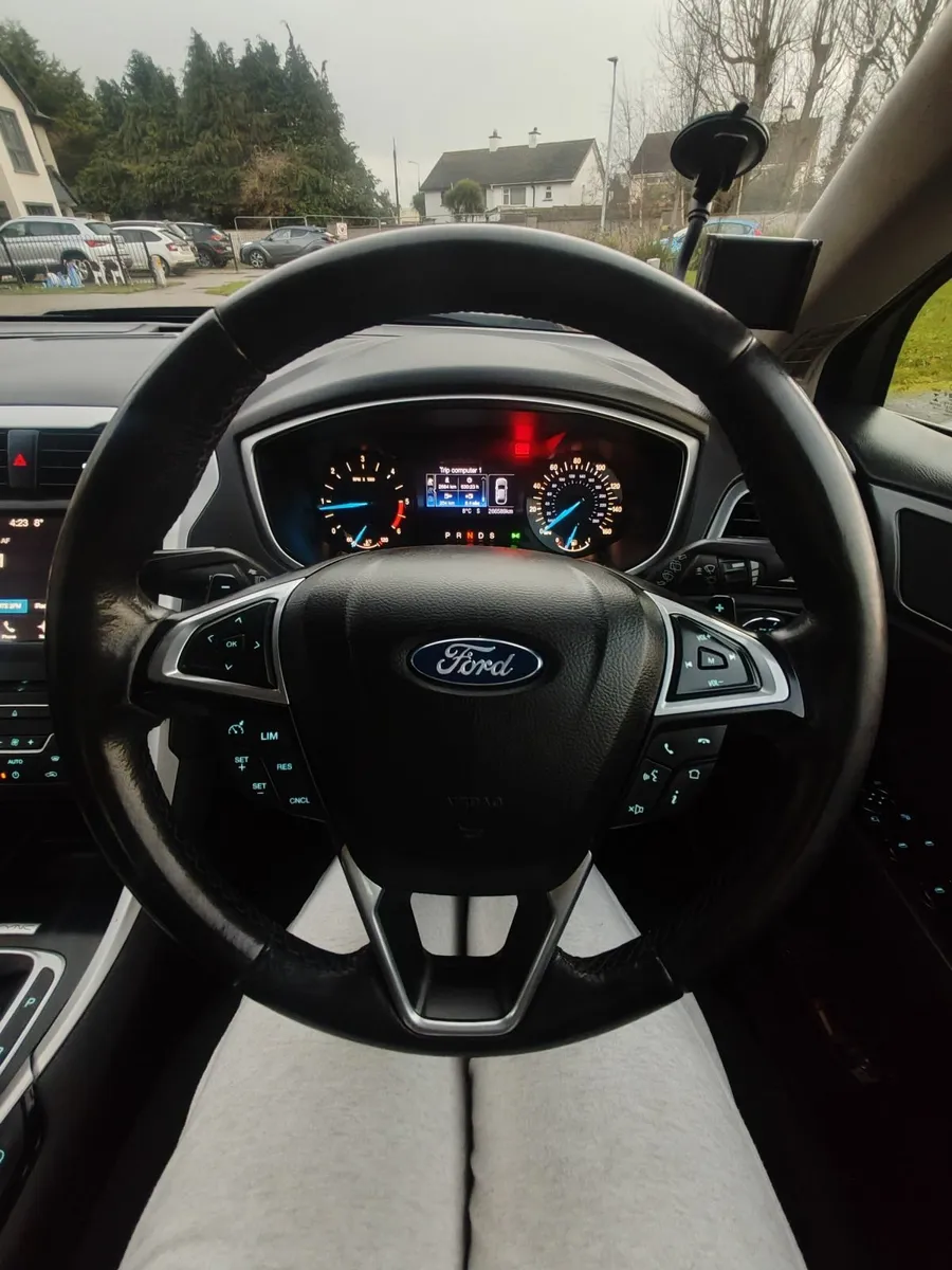 Ford Mondeo 2017 Automatic 2.0 diesel - Image 2