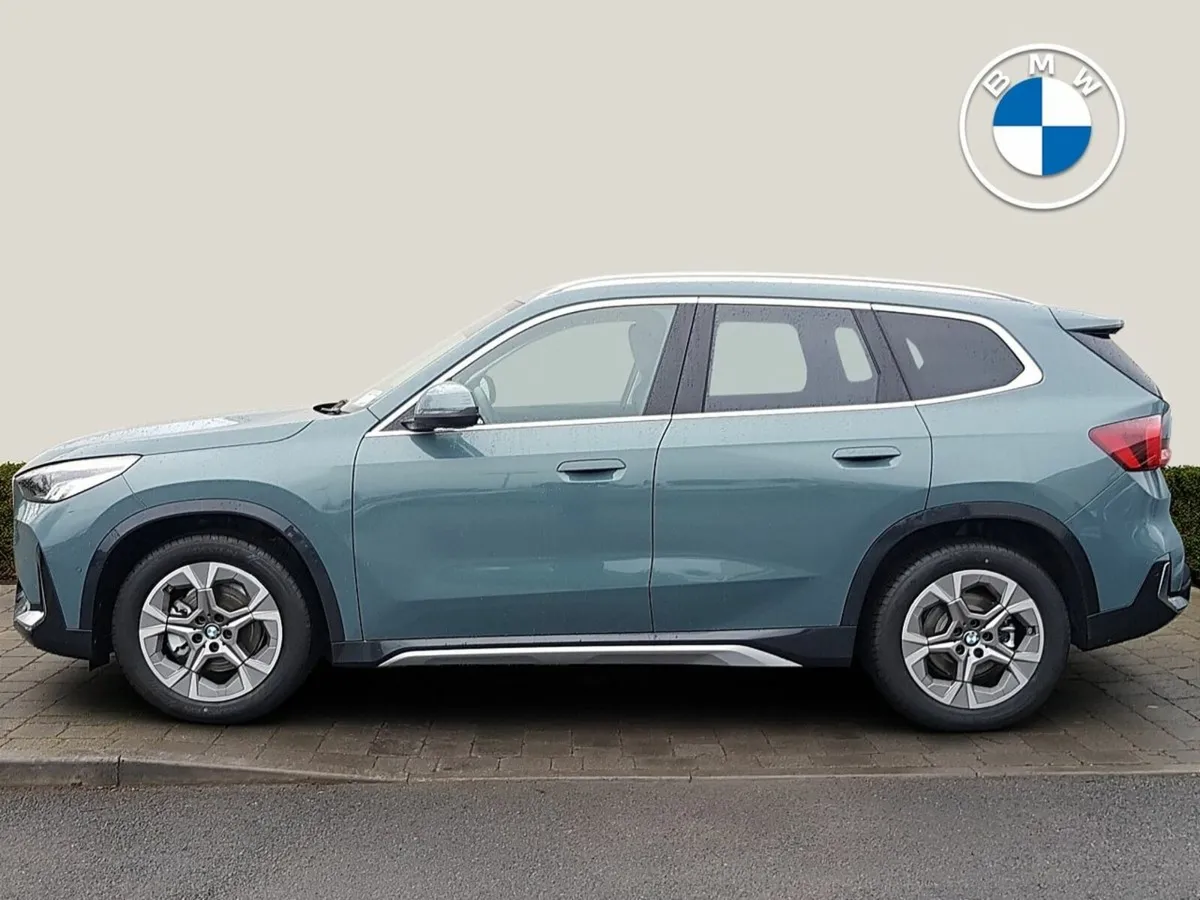 BMW iX1 eDrive20xLine - Image 3