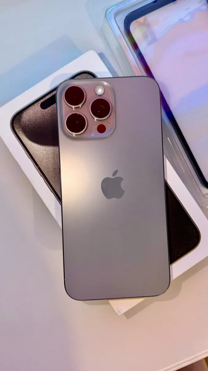 iPhone 15 pro max - Image 1