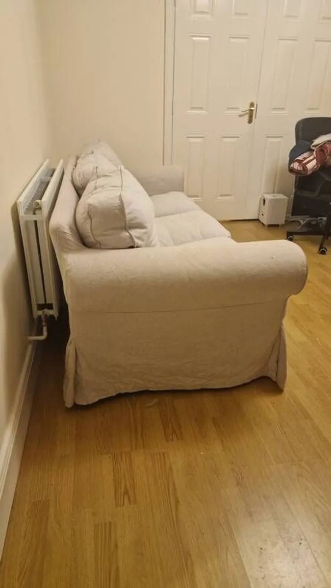 3 seater couch - Image 3