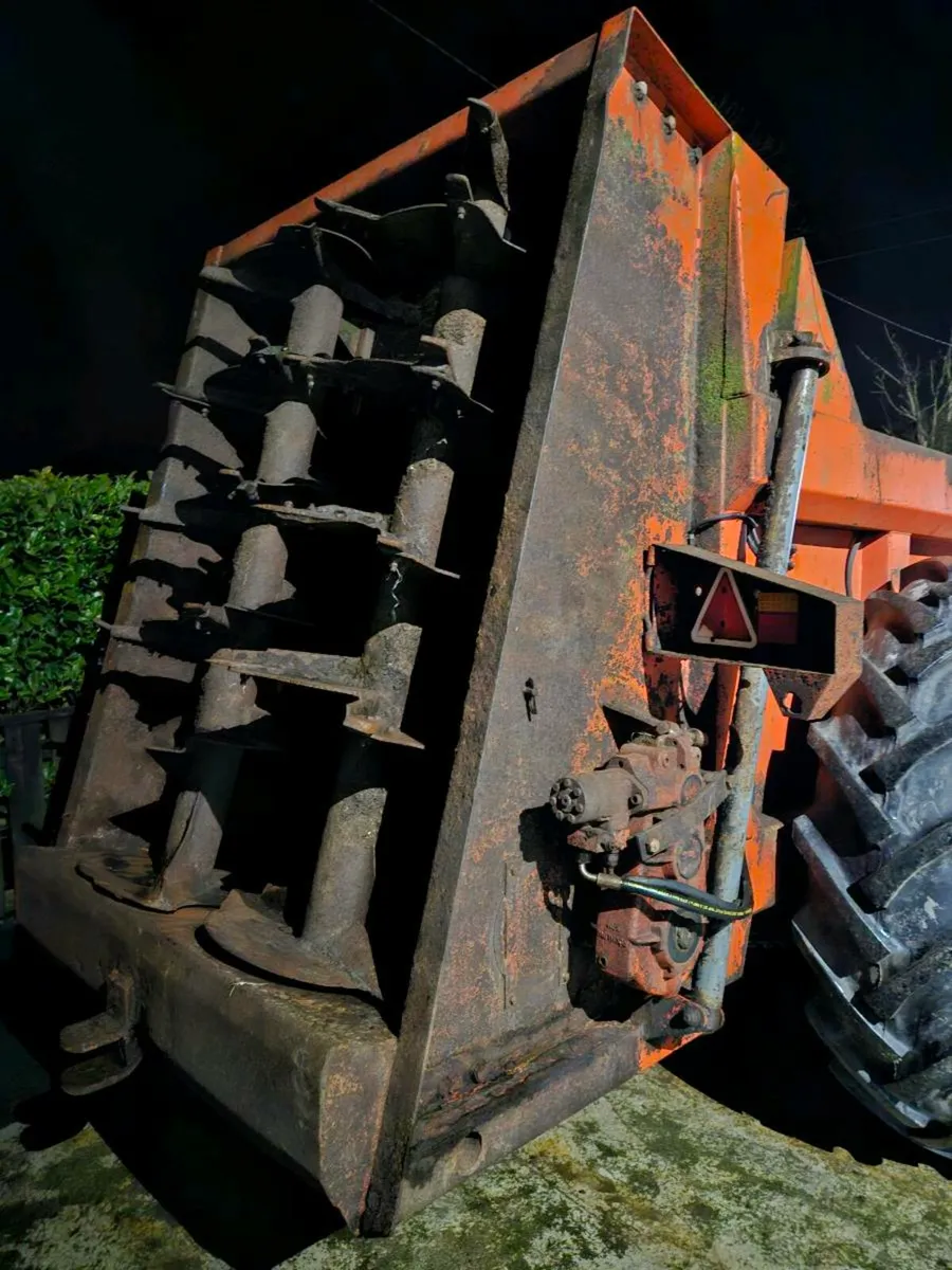 KTwo duo rear discharge muck spreader - Image 3