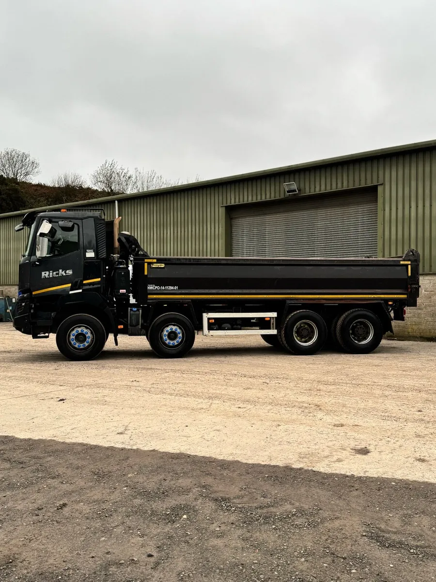 Renault K520 Tipper - Image 3