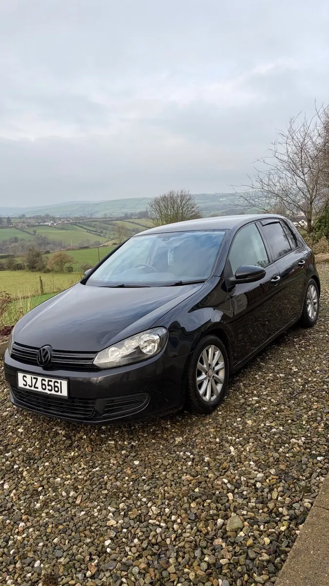 Volkswagen Golf 2009 - Image 1