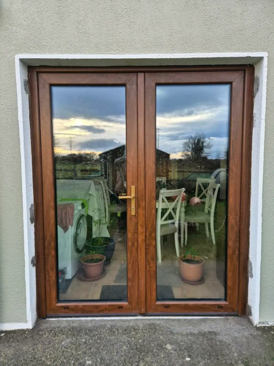 Front door & windows.  Sale & installation. - Image 3