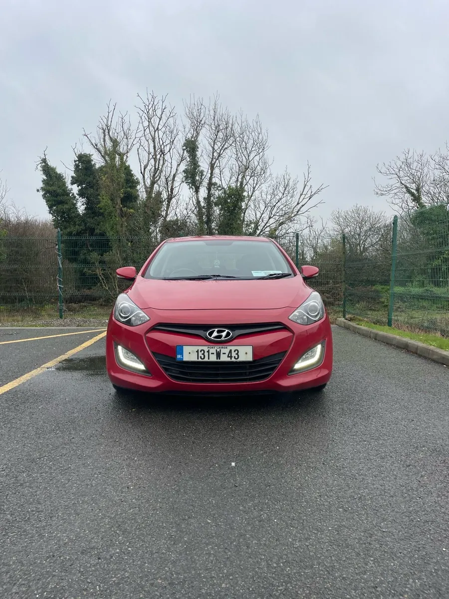 Hyundai i30 nct + tax very low mileage!!! - Image 1