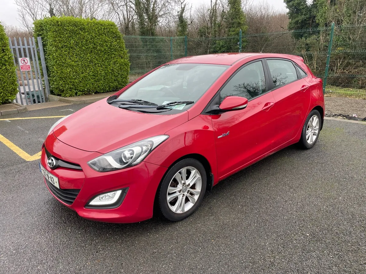 Hyundai i30 nct + tax very low mileage!!! - Image 4
