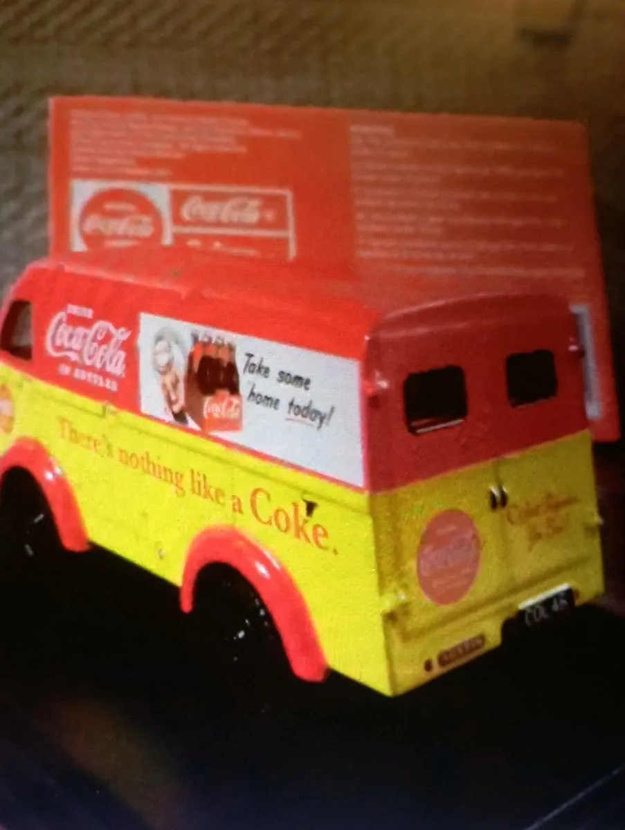 AUSTIN K8 COCA COLA OXFORD DIE - CAST 1-76  SCALE - Image 3