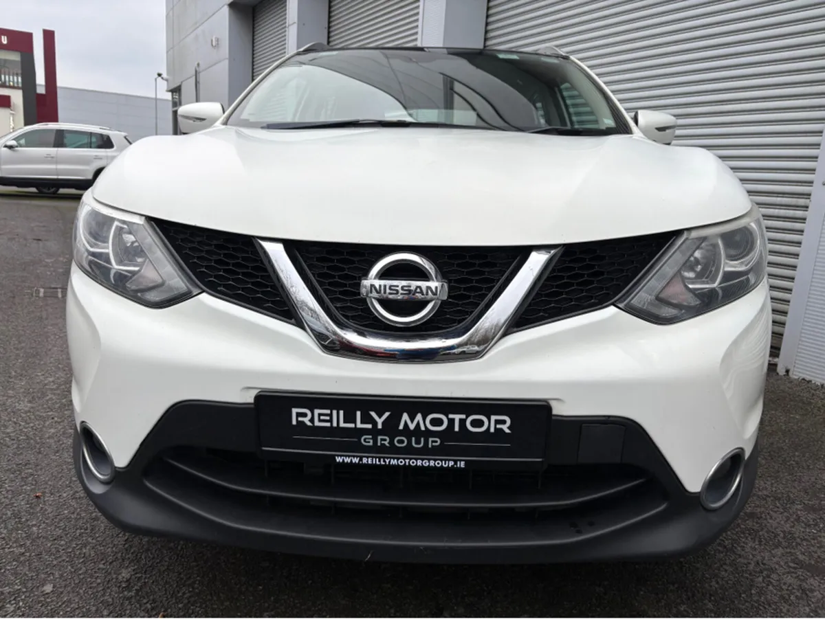 Nissan Qashqai 1.5 Diesel SV - Image 2