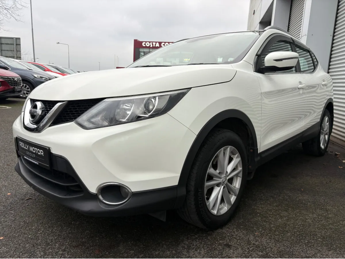 Nissan Qashqai 1.5 Diesel SV - Image 3