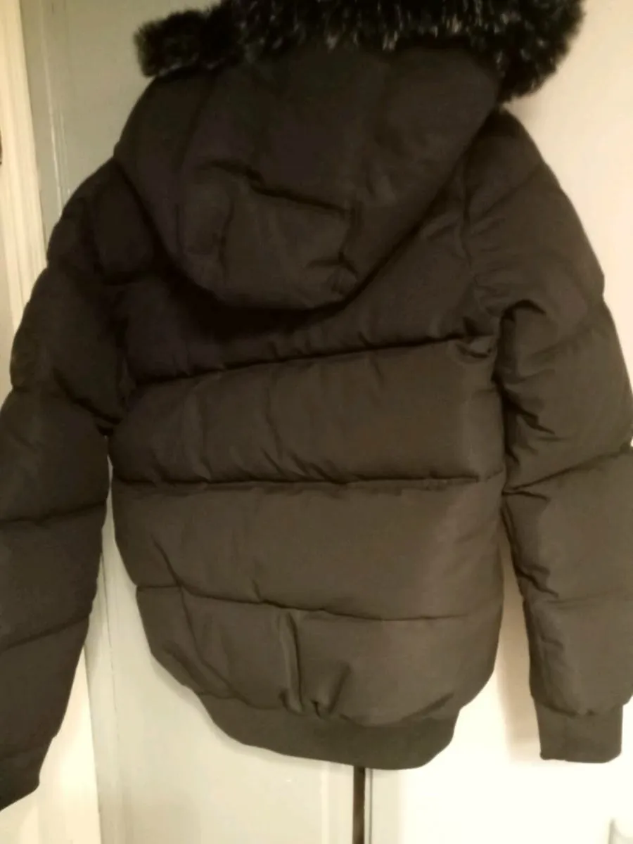 Ladies pink soda parka jacket size 8 - Image 3