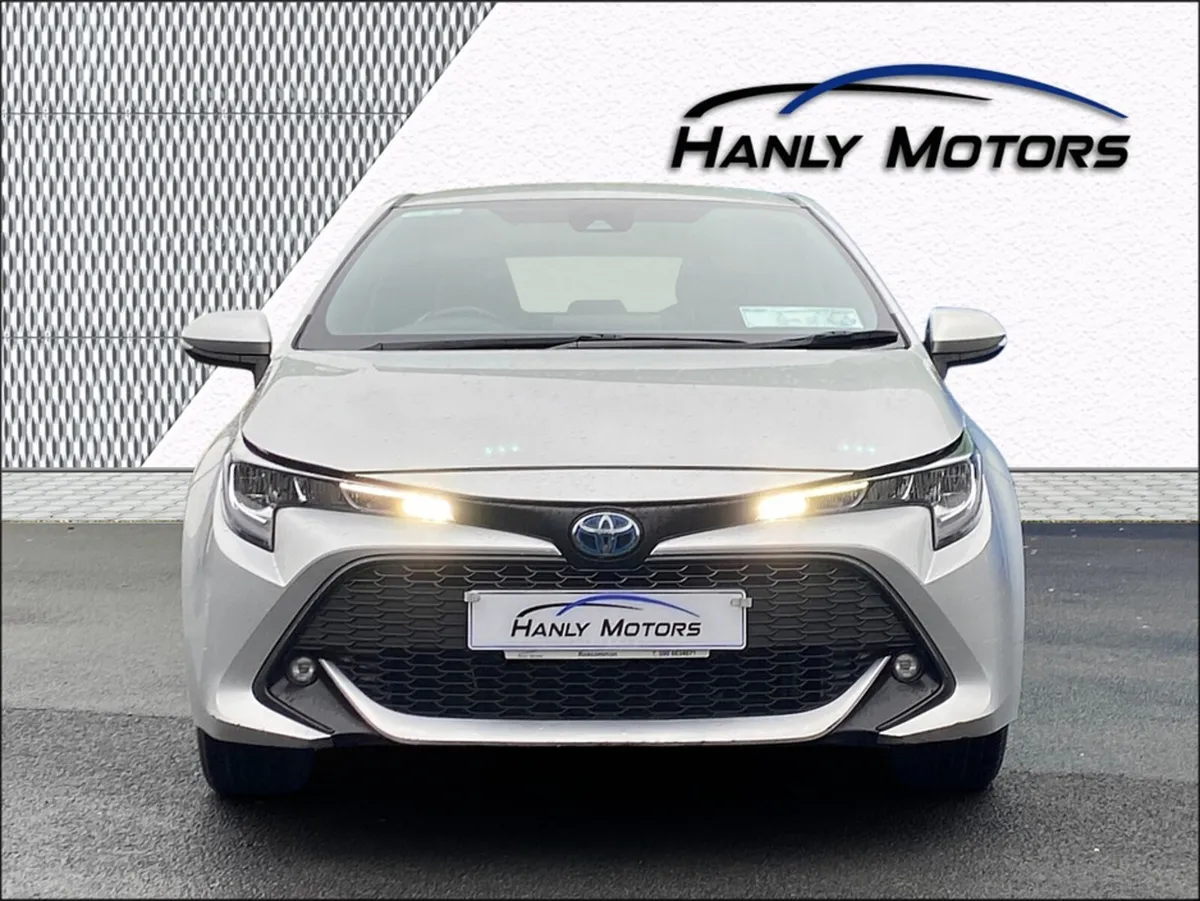 Toyota Corolla HYBRID LUNA H/B AUTO A 4DR - Image 2
