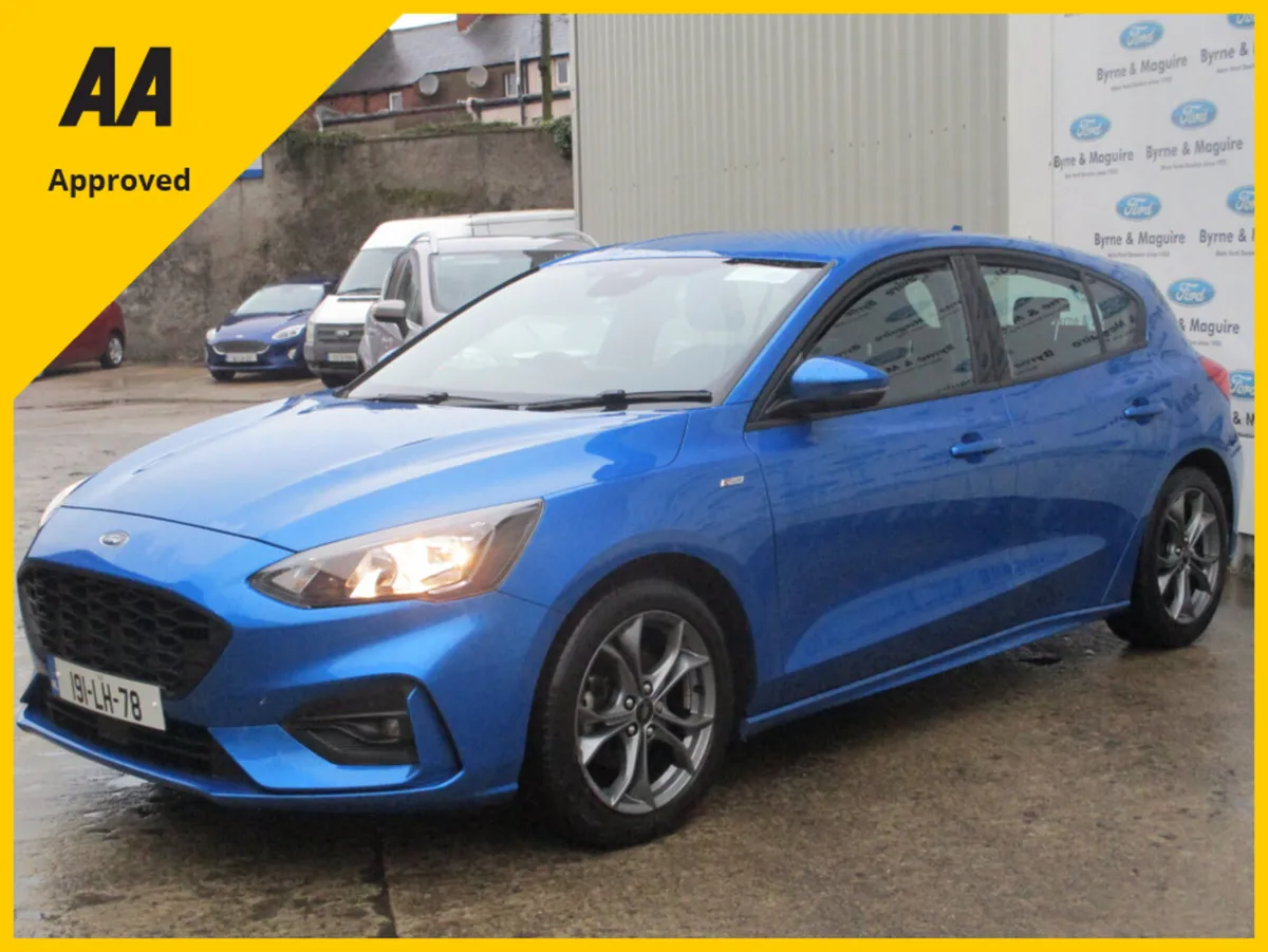 Ford Focus ST-LINE 1.0 ECOBOOST WITH A LONG NCT TE - Image 3
