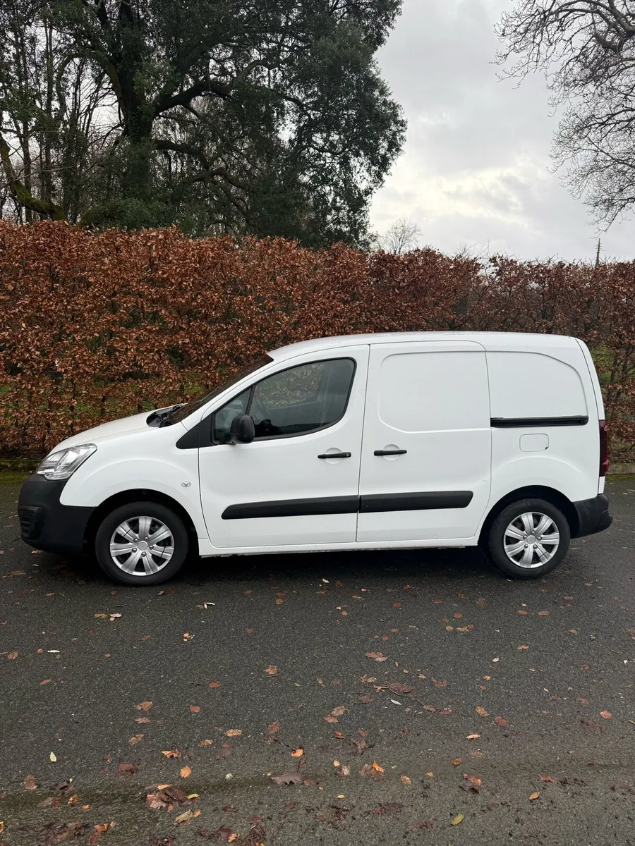 Peugeot Partner 2017 - Image 2