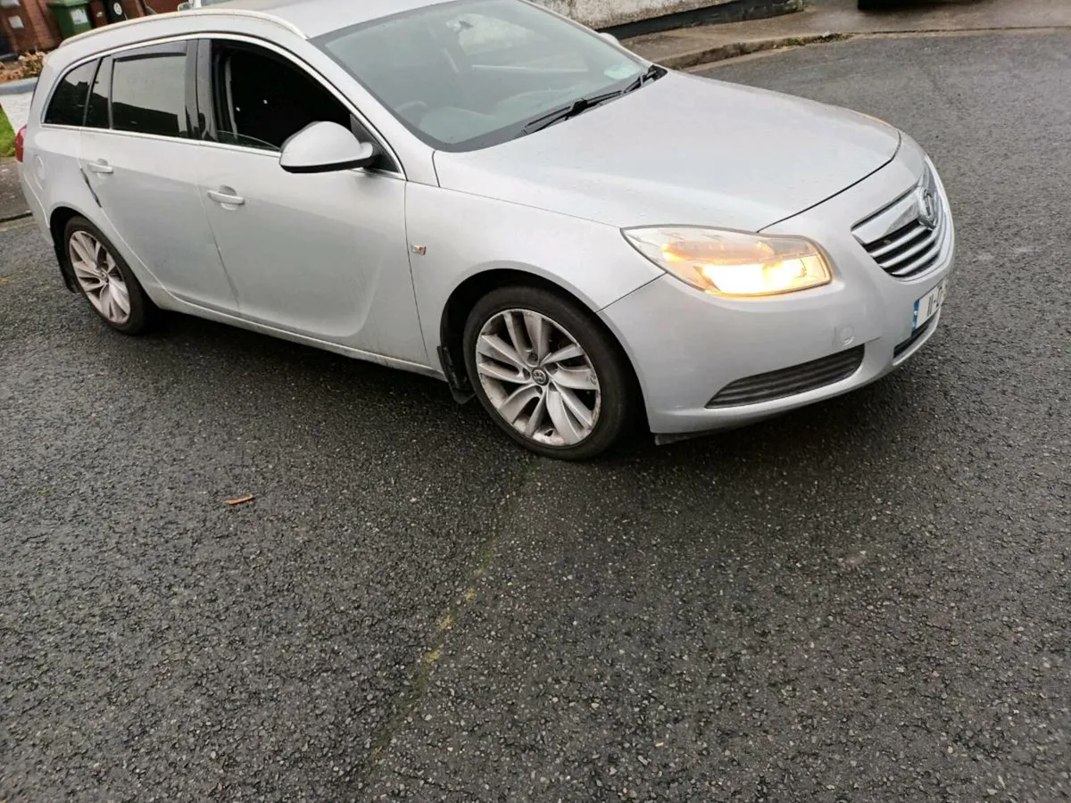 2011 opel insignia Estate  nct 12/26 2,0 diesel ⛽️ - Image 3