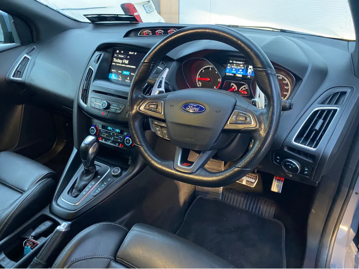 Ford Focus 2.0TDCI ST-3 185PS 5DR - Image 2