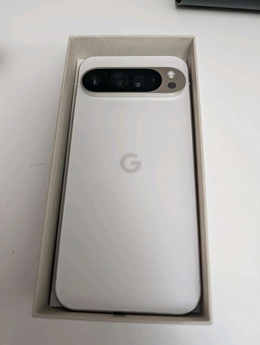 Google Pixel 9 Pro XL - Image 2