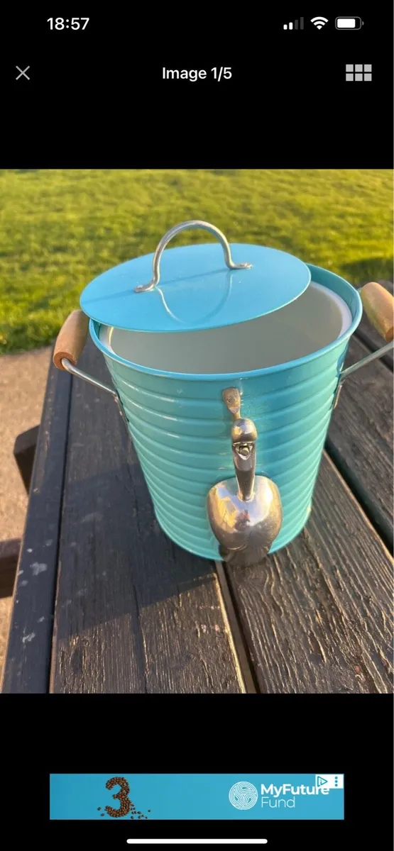 Ice bucket and scoop - Image 1