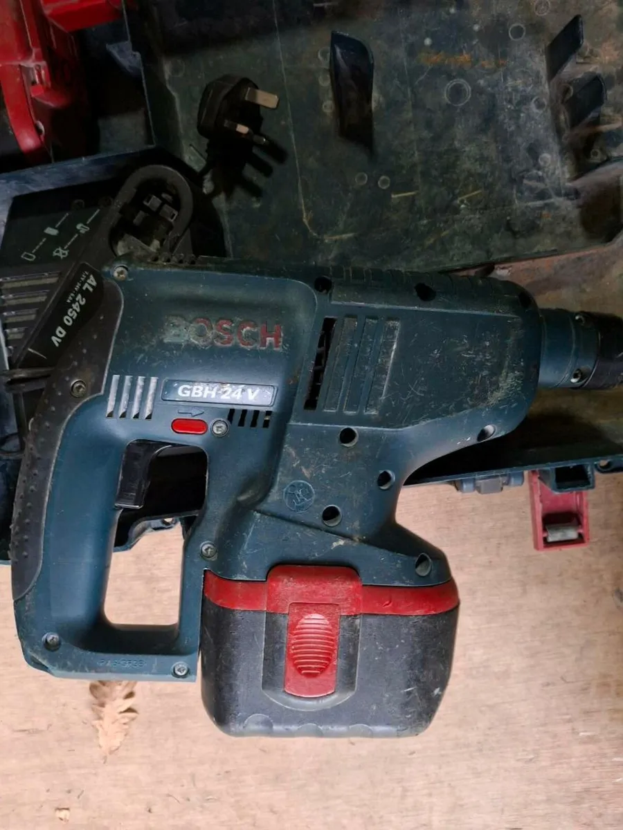 Bosh sds drill - Image 2