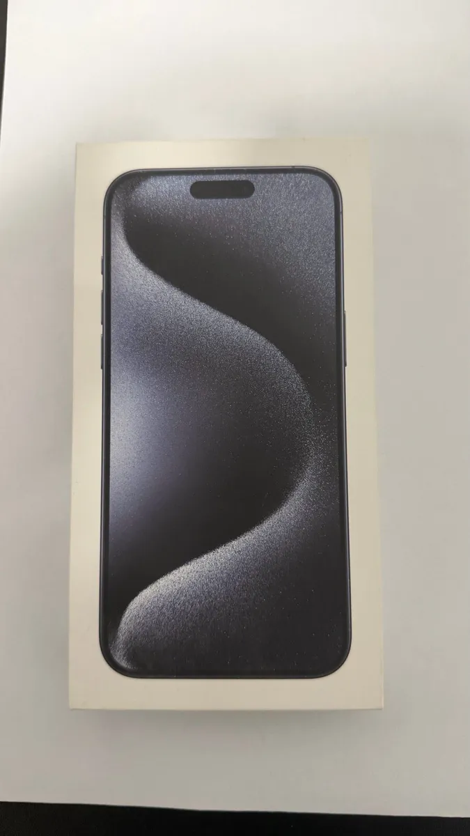 iPhone 15 Pro Max 256gb blue - Image 3