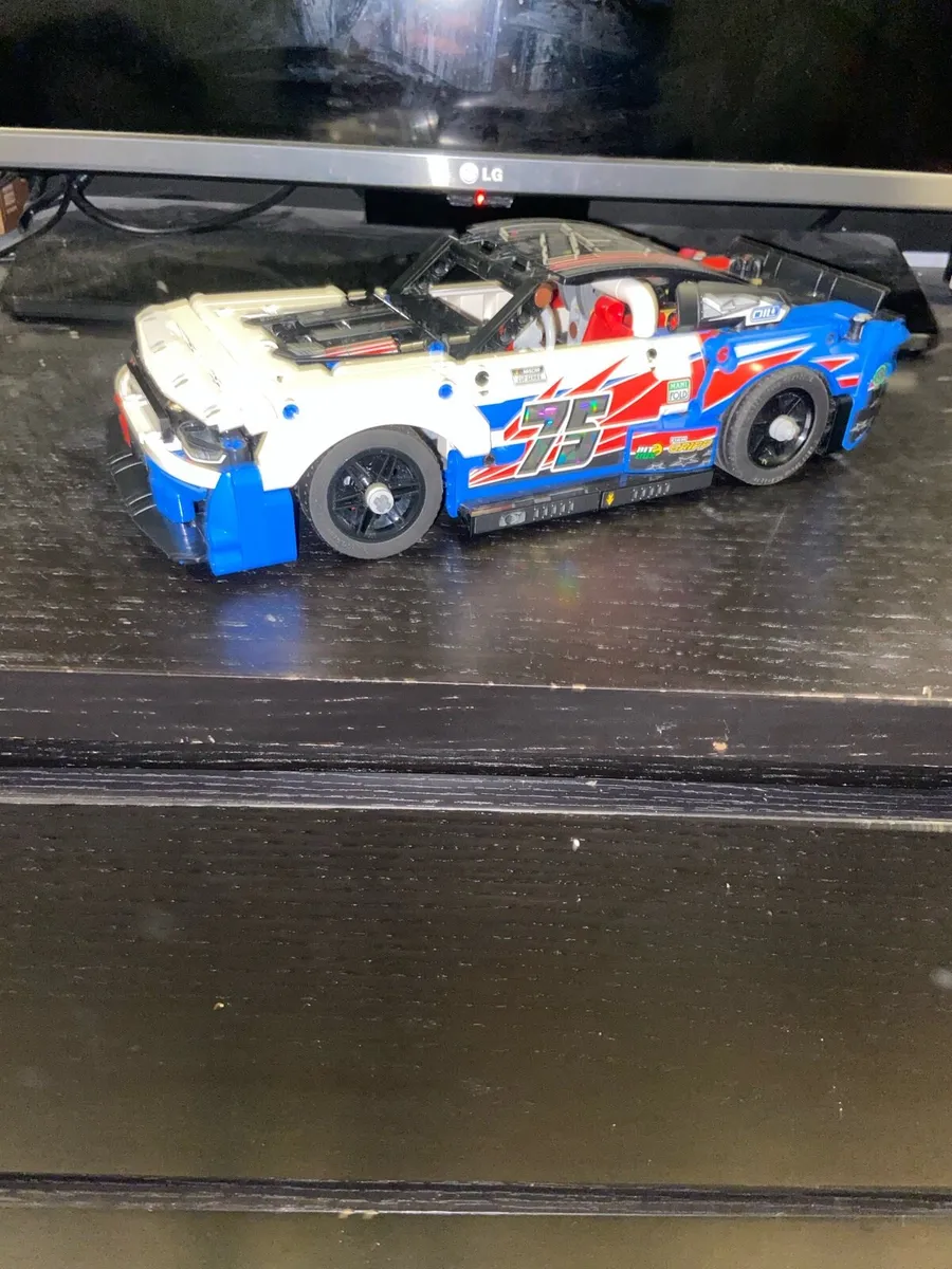 Lego technic race car - Image 1