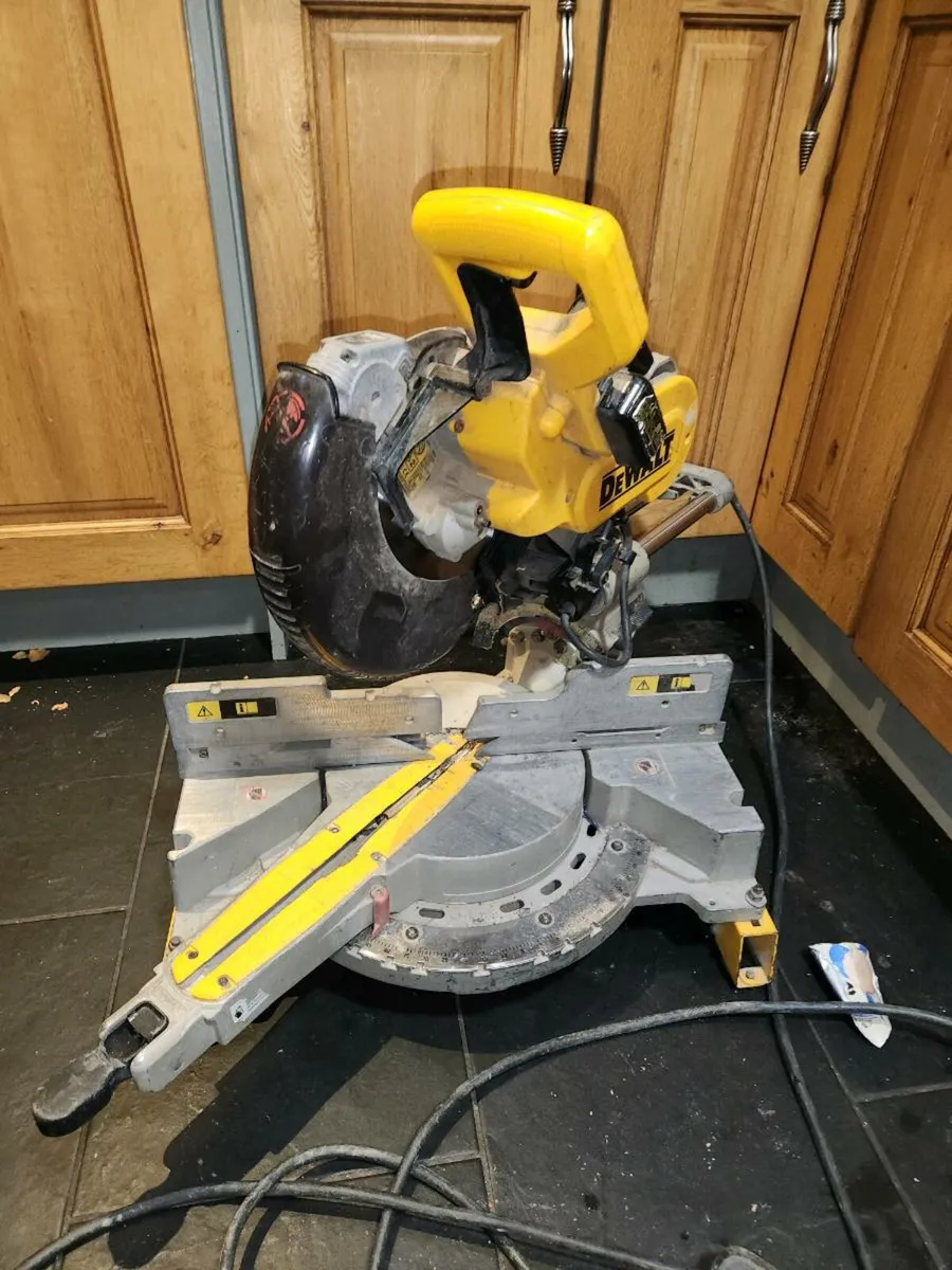 Monster Lot of 100% Genuine Dewalt 18V Tools Saws, - Image 4