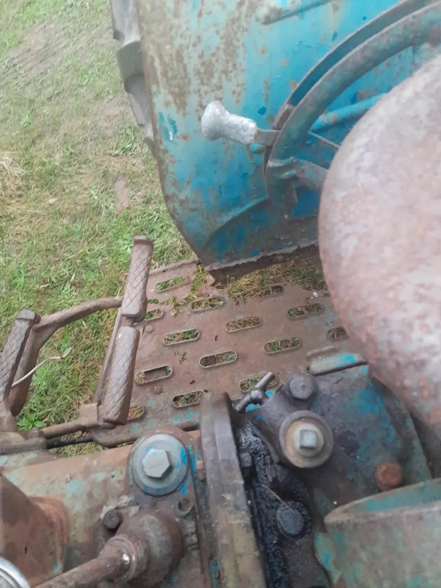 Fordson Dexta, Pierce Hand Pulper & Pulper Blades - Image 4