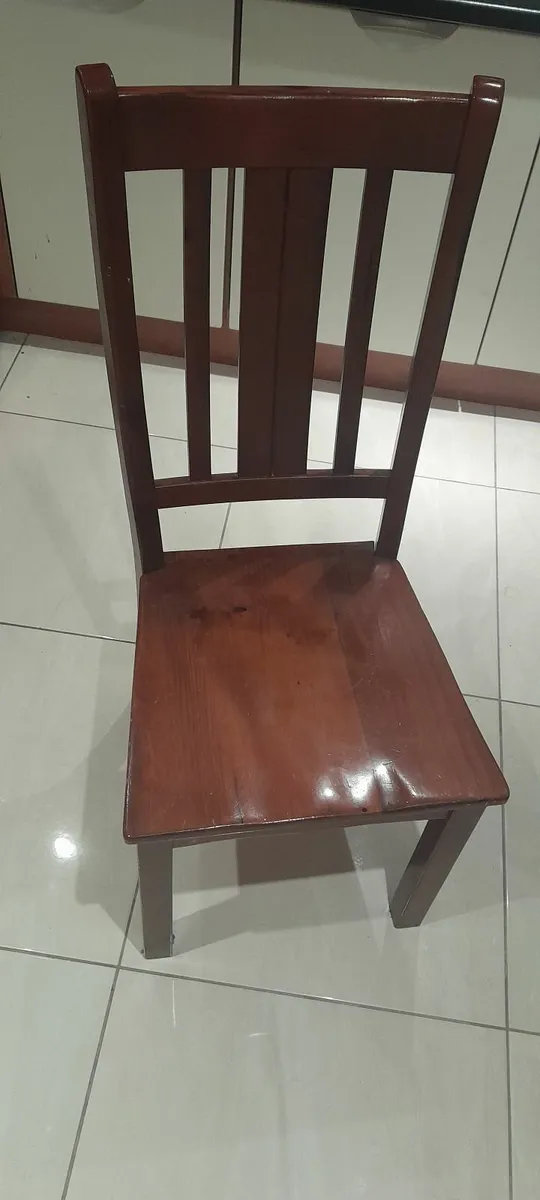 Kitchen table with chairs - Image 2