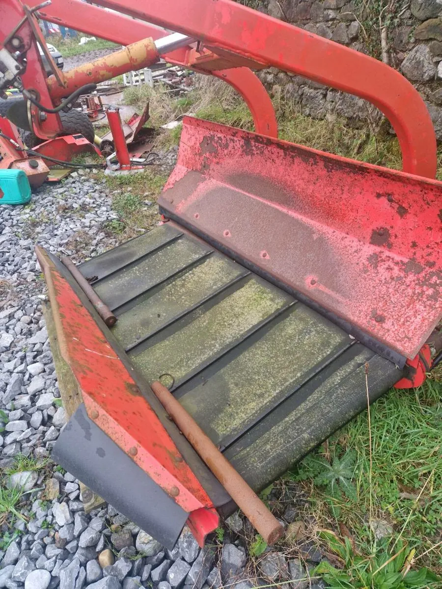 Kuhn 302 grouper - Image 1