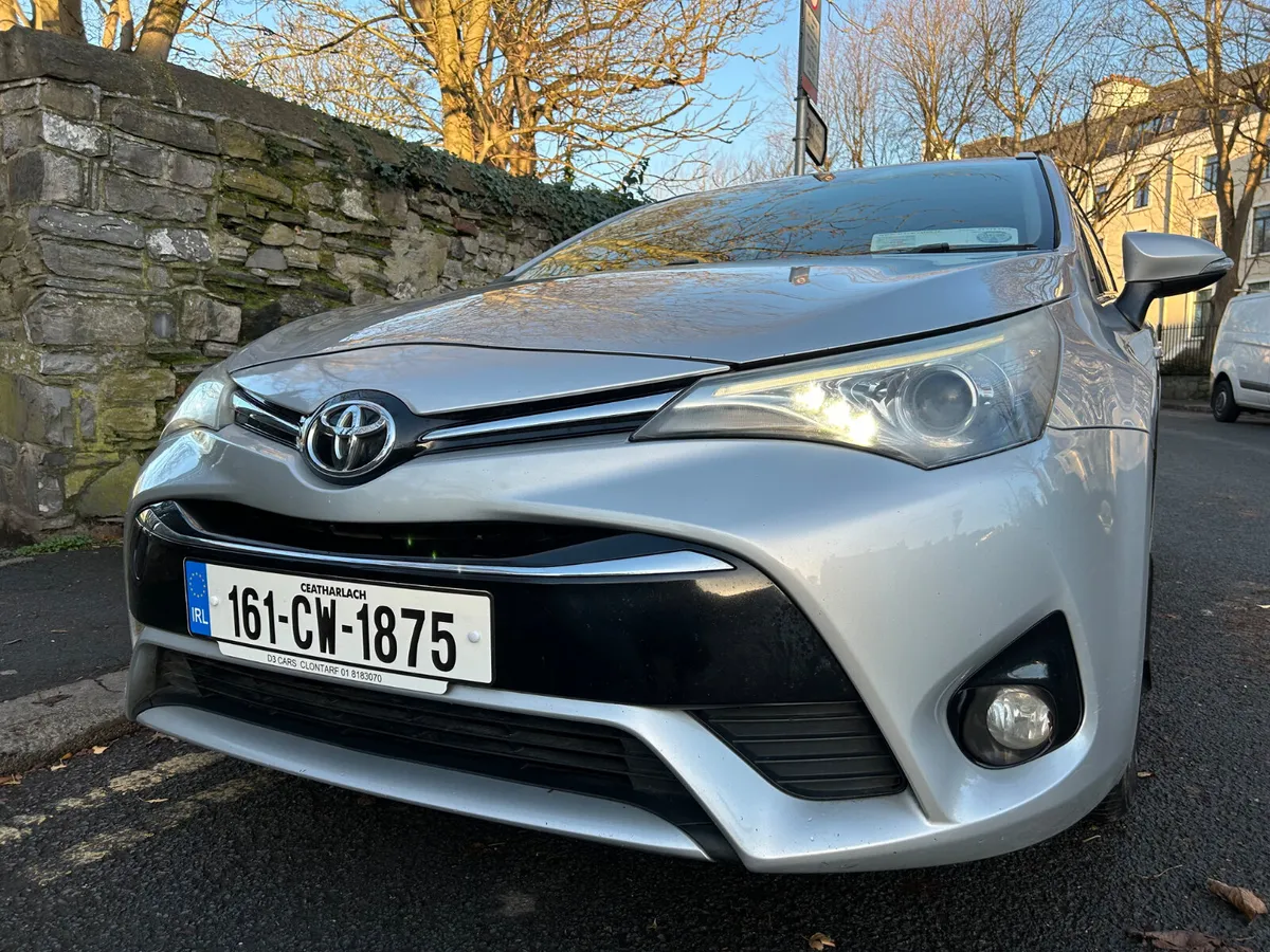 2016 TOYOTA AVENSIS TOURER SPORT PARKING CAMERA - Image 1