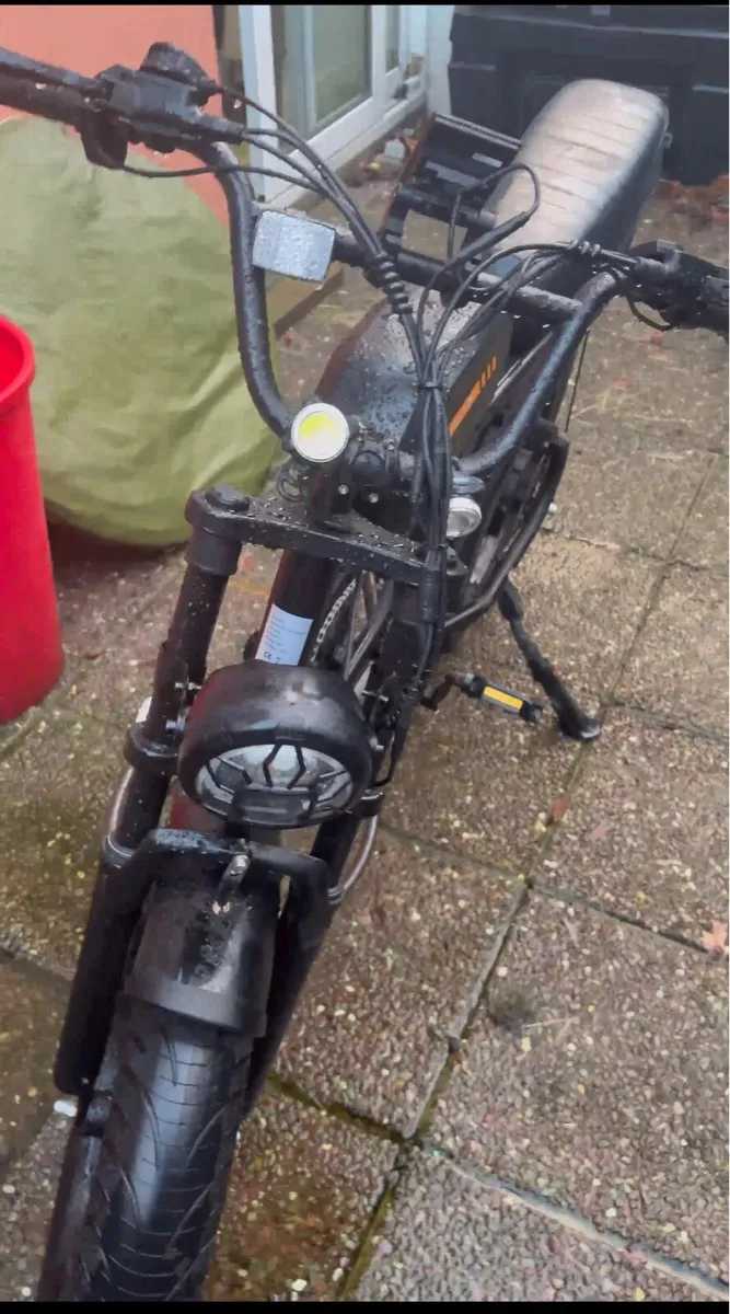 Electric bike - Image 3