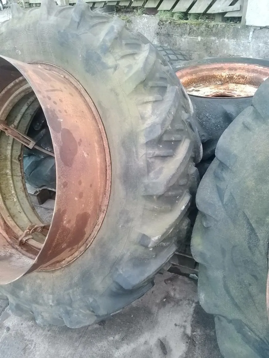 16.9 r 38 kleber 50% dual c/w spacers +8 clamps - Image 4