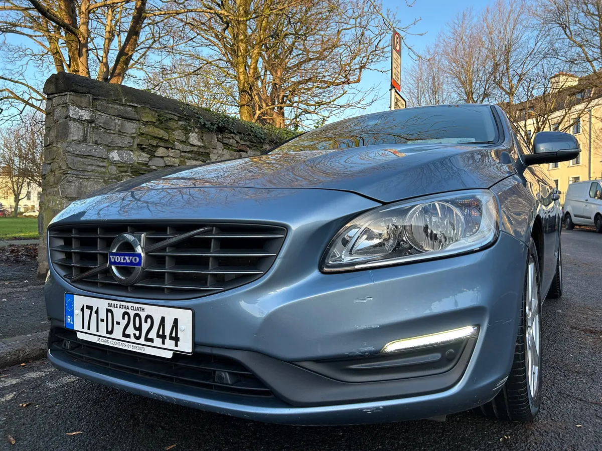 2017 VOLVO S60 AUTOMATIC LEATHER INTERIOR - Image 1