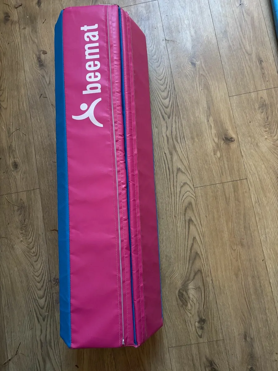Gym mat and beam - Image 2