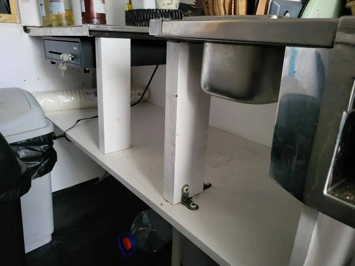 Coffee trailer - Image 4