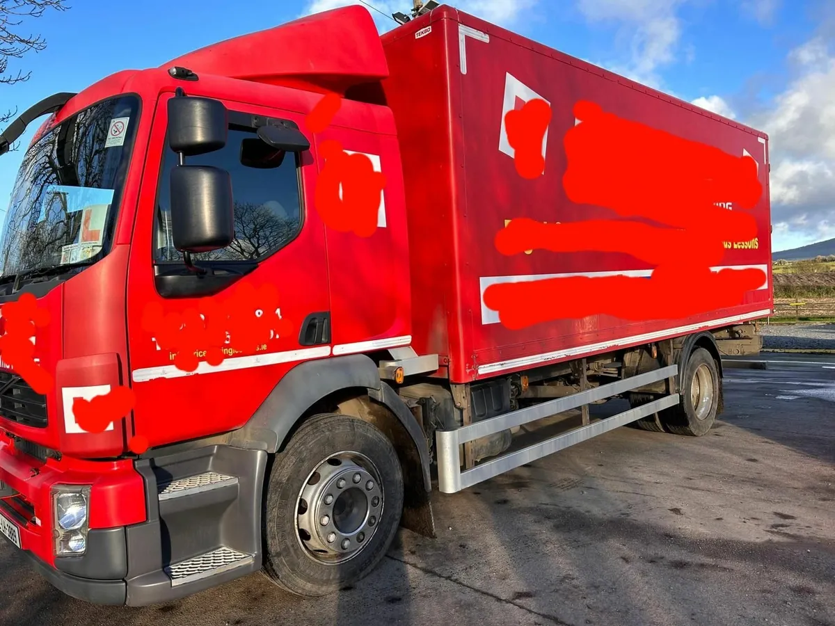 🚛 Volvo FE 2012 Box Body – Low Mileage - Image 4