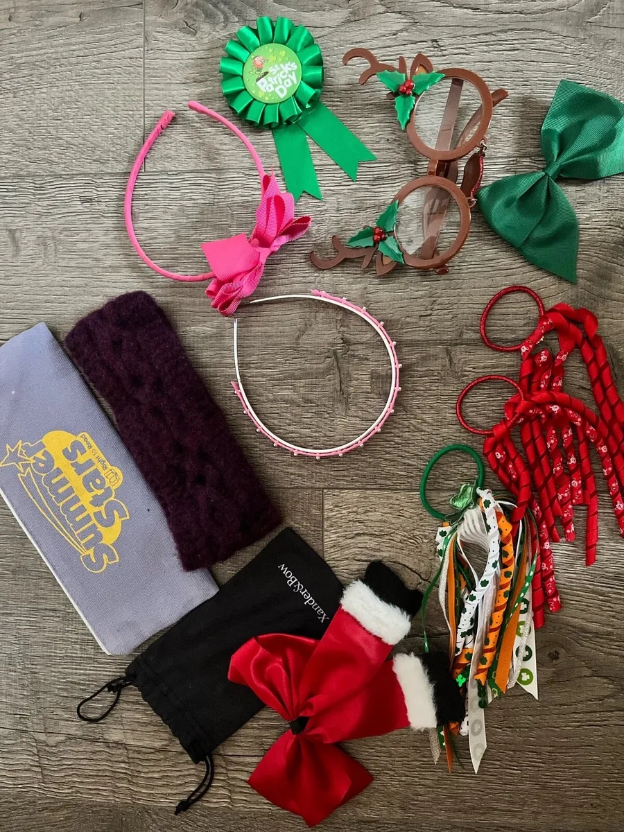 Bundle of accessories - Image 3