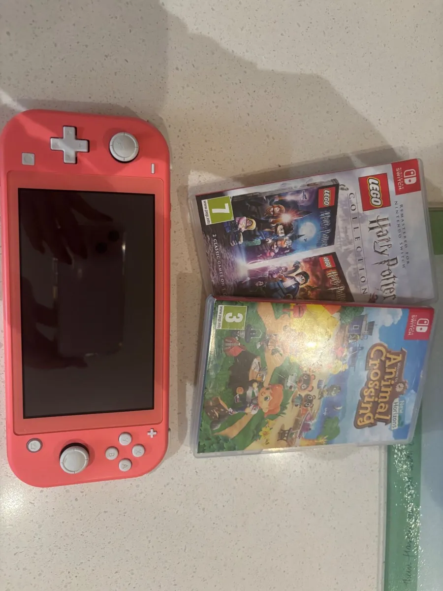 Nintendo Switch Lite - Image 2