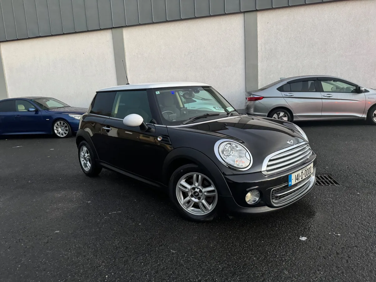 Mini Cooper 1.6 petrol Automatic - Image 1
