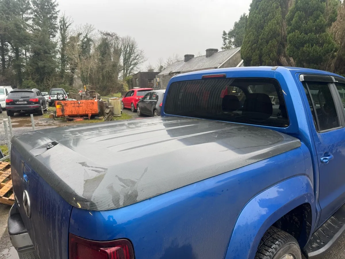 Amarok Rear lid cover - Image 1