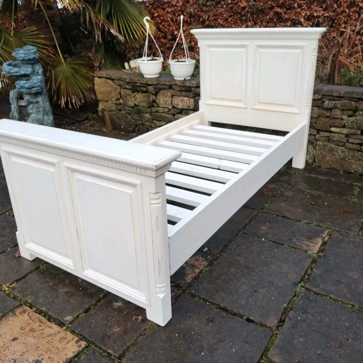 Single Bed. - Image 3