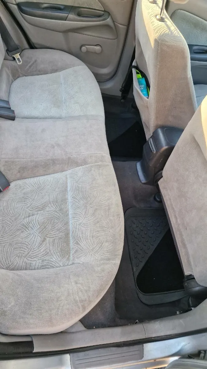 Nissan Almera Automatic Car 2001 - Image 4