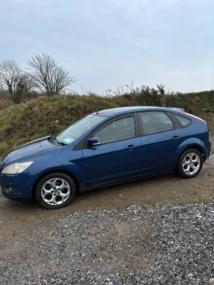 Ford focus 2009 - Image 2