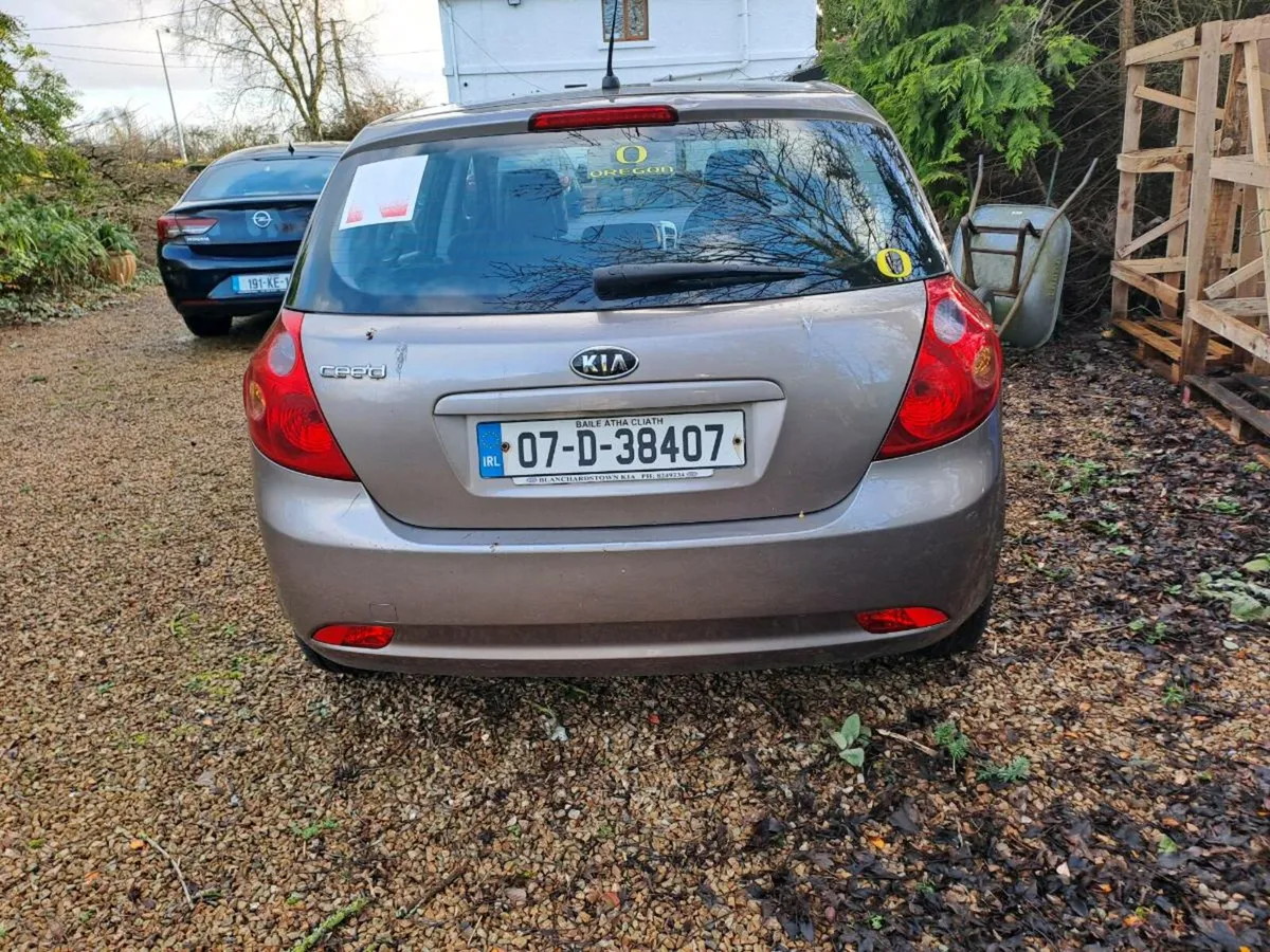 2007 KIA CEED - Image 1