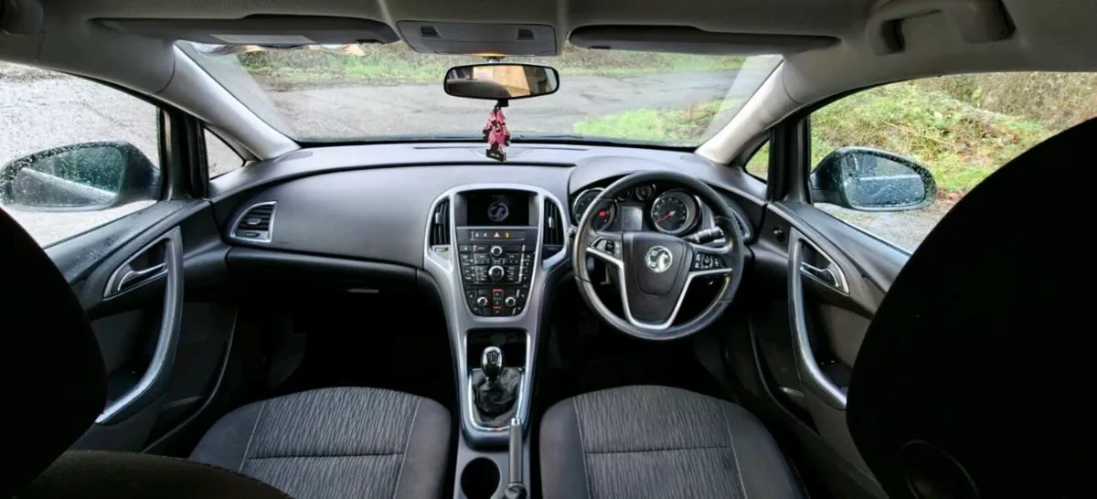 Opel Astra 1.7 tdci - Image 2