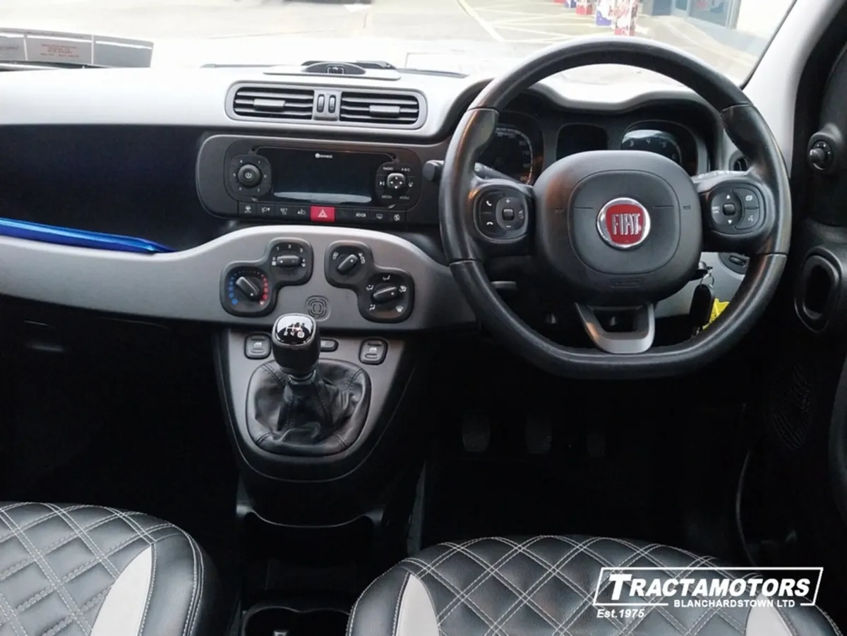 Fiat Panda LOUNGE 1.2 69BHP 5DR - Image 2