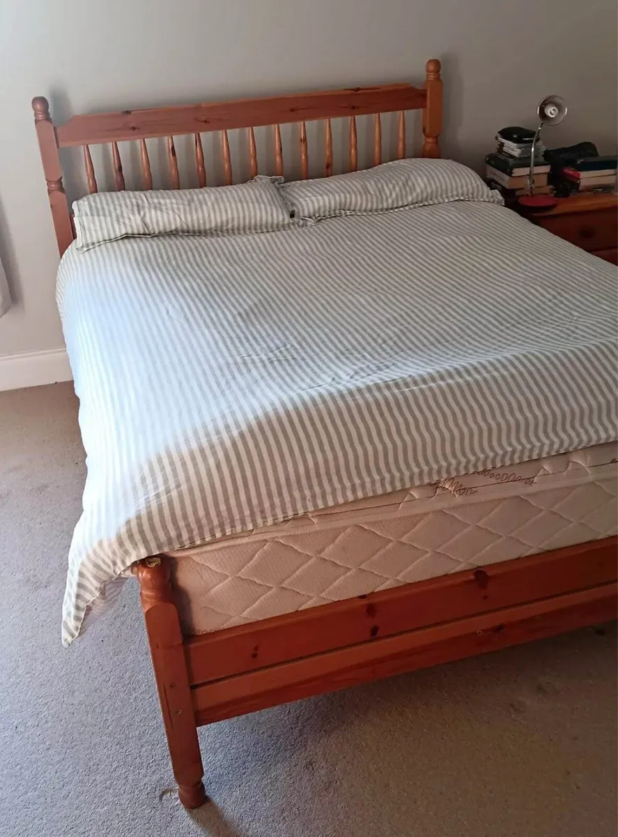 As New - Solid 4Ft 6” Double Pine Wooden Bed - Image 2