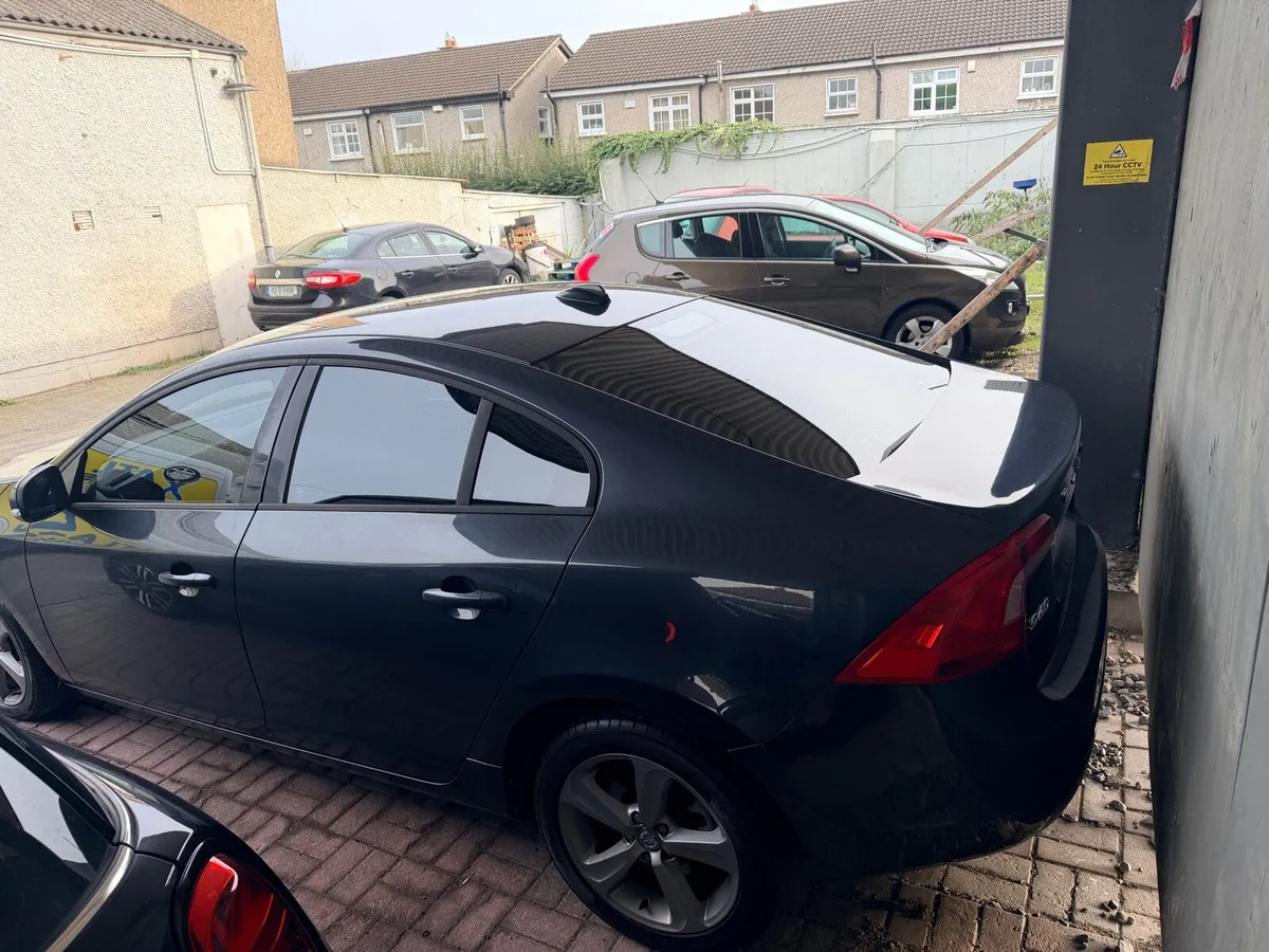 Volvo s60 - Image 4