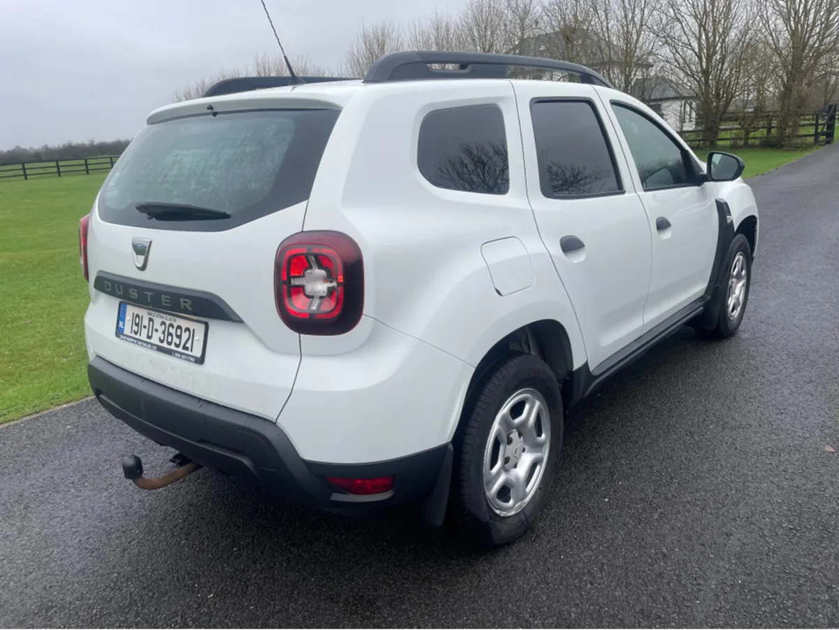 Dacia Duster ESENTIAL BLUE DCI 115 - Image 3