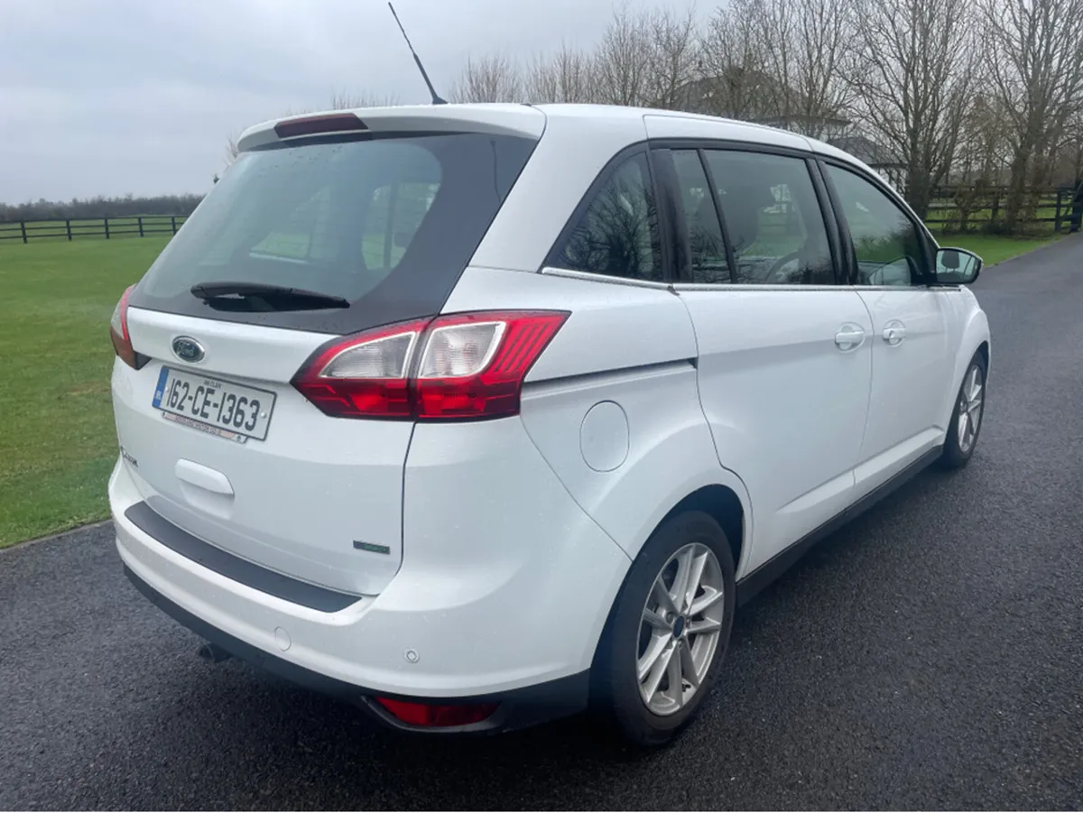 Ford Grand C-Max 1.0 ECOBOOST ZETEC 125PS 5DR - Image 3
